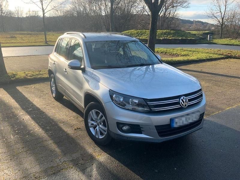 Gebraucht VW Tiguan 160 PS (117 kW) 2012 Silber SUV