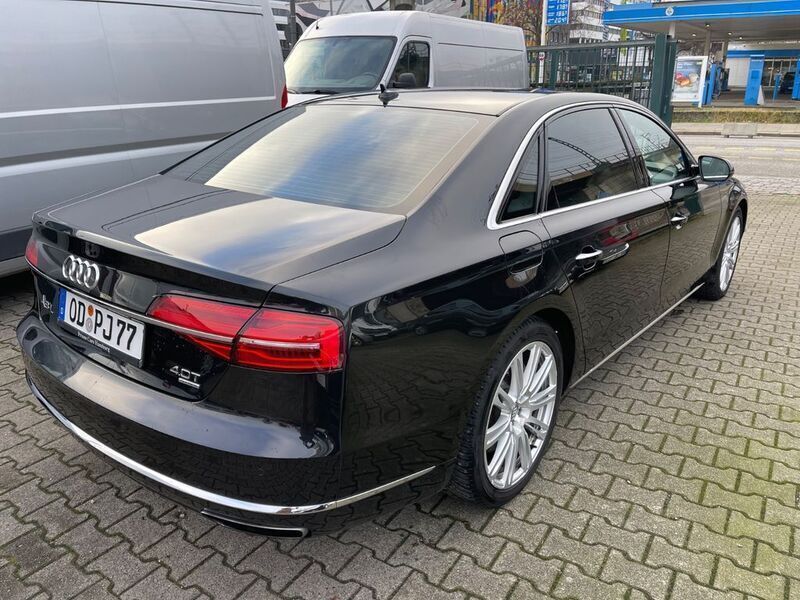 Gebraucht Audi A8L Sport 435 PS (319 kW) 2015 Schwarz Limousine