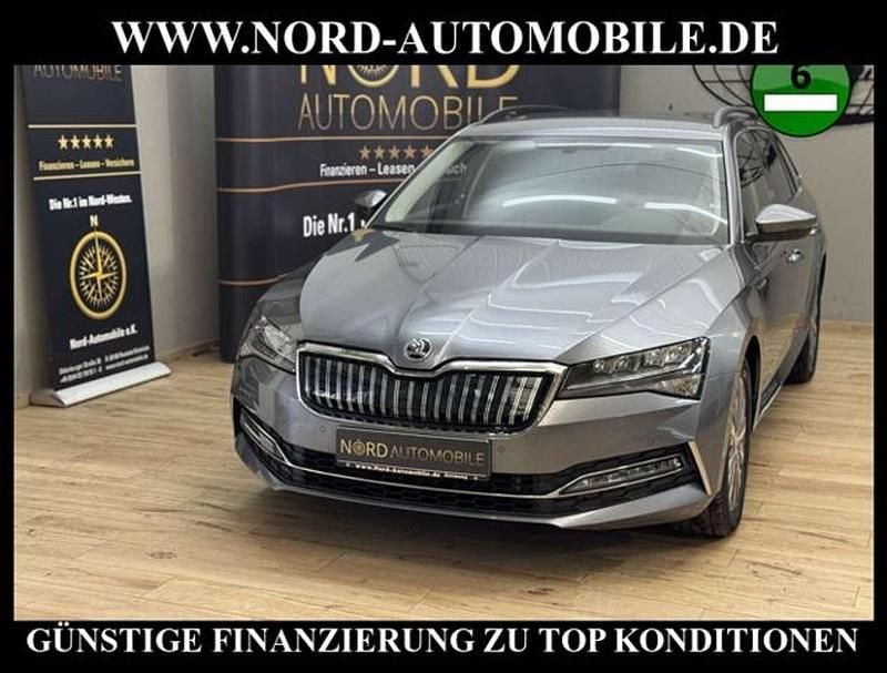 Graphitegrau metallic (metallic) Gebraucht 2022 Skoda Superb Ambition Kombi | 22.900 € (Superpreis) - Bild 1/3