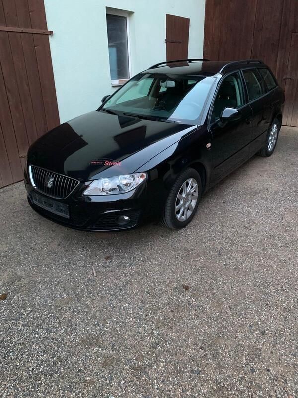 Schwarz Gebraucht 2010 Seat Exeo Style Kombi | 3.150 € (Fairer Preis) - Bild 1/4