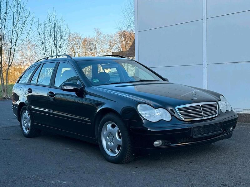 Gebraucht Mercedes 200 122 PS (89 kW) 2003 Schwarz Kombi