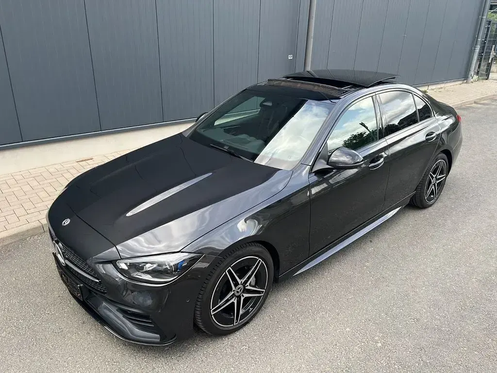 Gebraucht Mercedes C200 AMG 204 PS (150 kW) 2022 Graphitgraumetallic Limousine