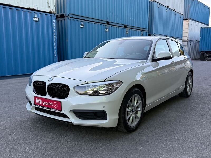 Weiß Gebraucht 2016 BMW 116 Sport Line Kleinwagen | 9.390 € (Guter Preis) - Bild 1/4