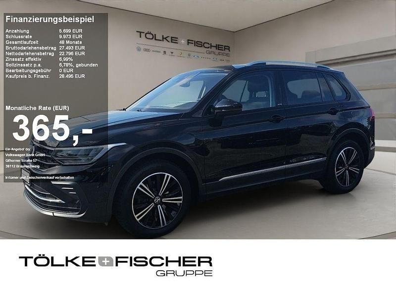 Deep black perleffekt (metallic) Gebraucht 2022 VW Tiguan Active SUV | 26.480 € (Superpreis) - Bild 1/4