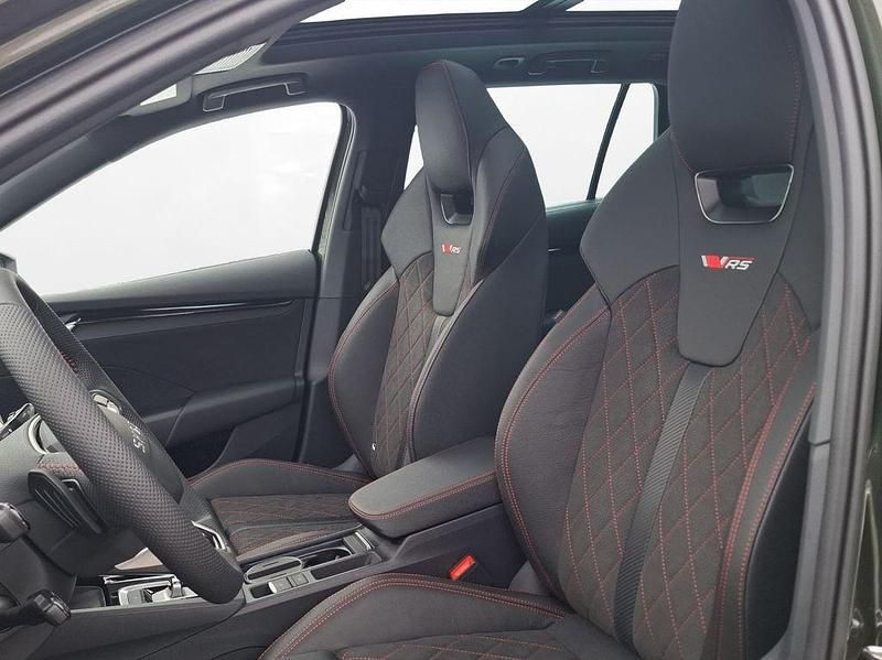 Neu Skoda Octavia RS 265 PS (194 kW) 2026 Grün Kombi