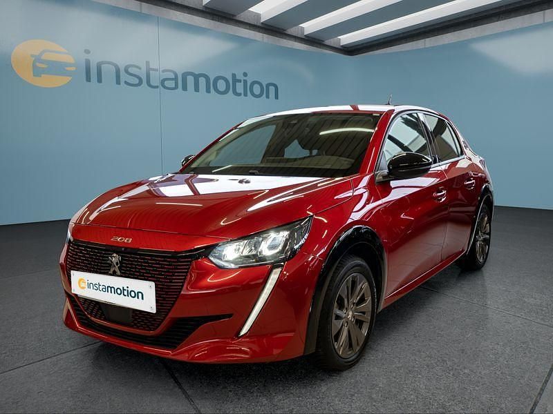 Gebraucht Peugeot e-208 100 kW (136 PS) 2023 Rot Kleinwagen