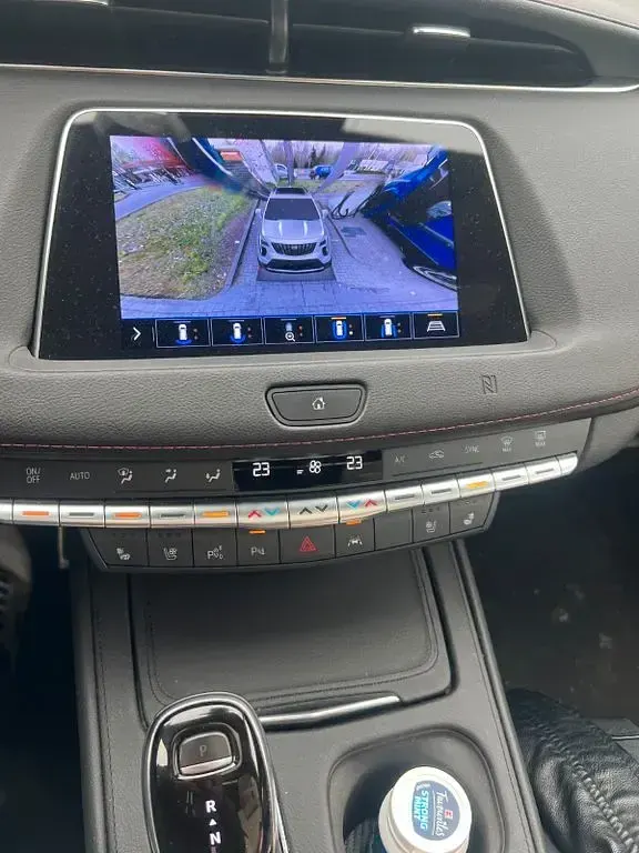 Second-hand Cadillac XT4 174 CP (127 kW) 2020 Alb SUV