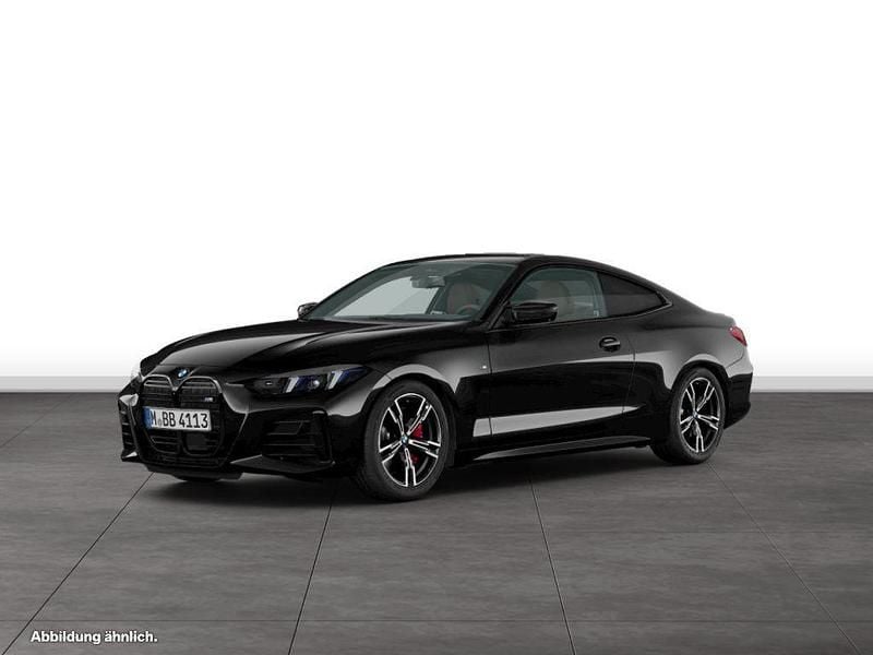 Black sapphire metallic Gebraucht 2024 BMW M440 Comfort Edition Limousine | 70.674 € - Bild 1/3