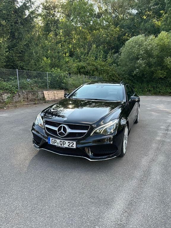Schwarz Gebraucht 2014 Mercedes E350 AMG Coupé | 18.900 € (Fairer Preis) - Bild 1/4