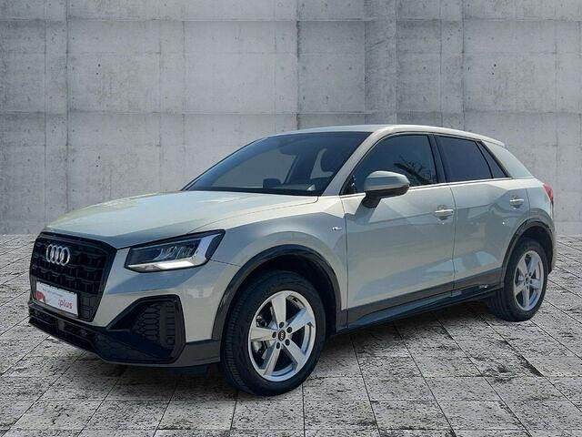Gebraucht Audi Q2 S-Line 116 PS (85 kW) 2024 Tausilber metallic SUV