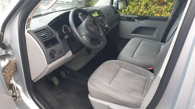 Gebraucht VW T6 140 PS (102 kW) 2015 Silber Van