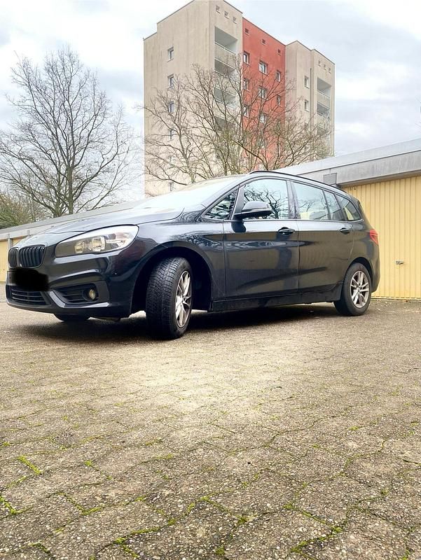 Gebraucht BMW 216 116 PS (85 kW) 2016 Schwarz Kombi