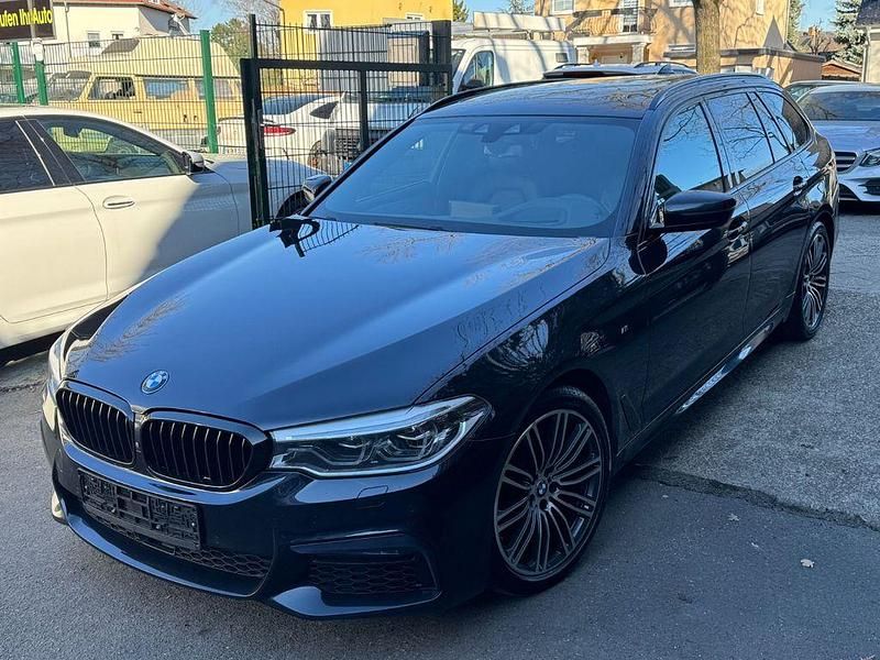 Gebraucht BMW 520 M Sport 190 PS (139 kW) 2019 Schwarz Limousine