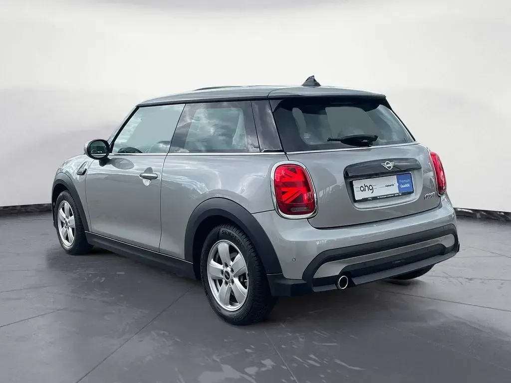 Occasion Mini Cooper Essential 136 ch (100 kW) 2023 Argent Citadine