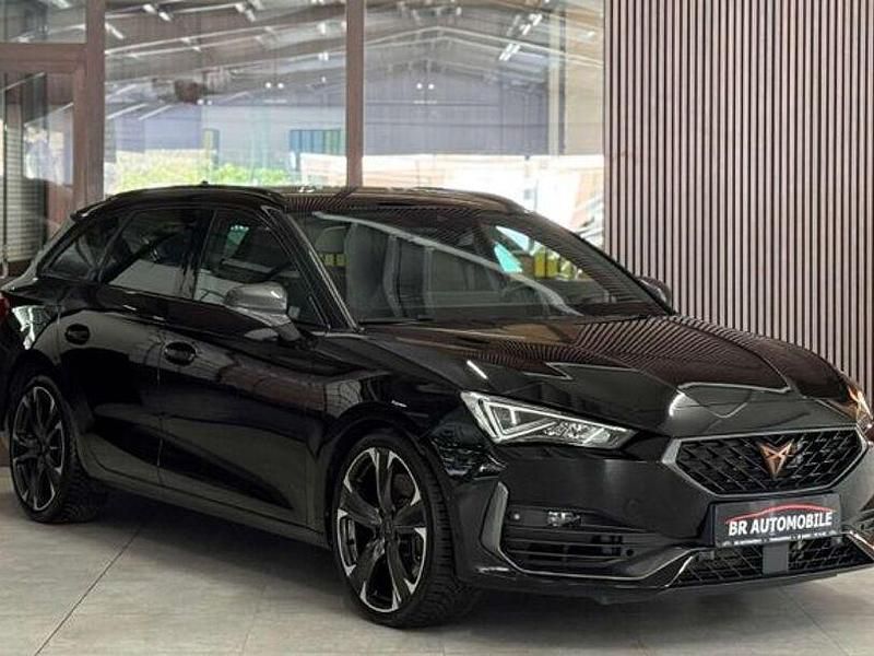 Gebraucht Cupra Leon VZ1 301 PS (221 kW) 2024 Mitternachtsschwarz Kombi