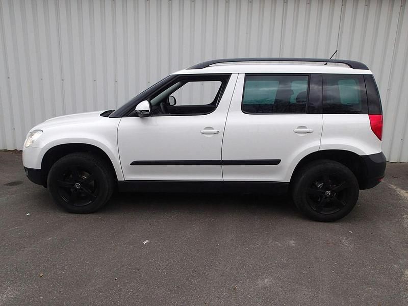 Gebraucht Skoda Yeti Elegance 105 PS (77 kW) 2014 SUV
