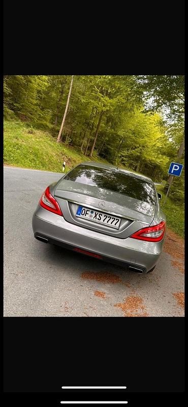 Grau Gebraucht 2012 Mercedes CLS350 Coupé | 12.000 € (Superpreis) - Bild 1/4