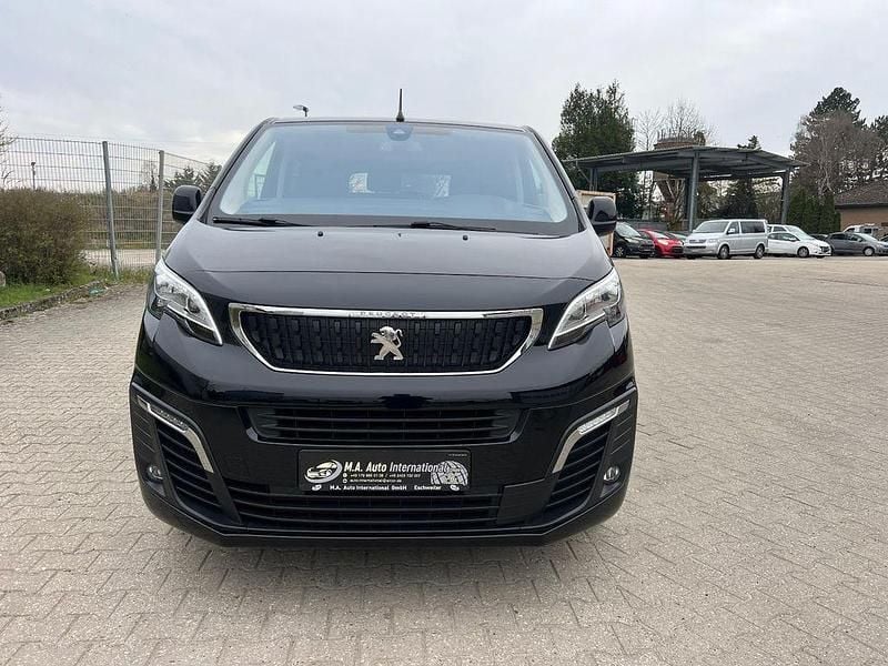 Gebraucht Peugeot Traveller Active 150 PS (110 kW) 2017 Schwarz Van / Kleinbus