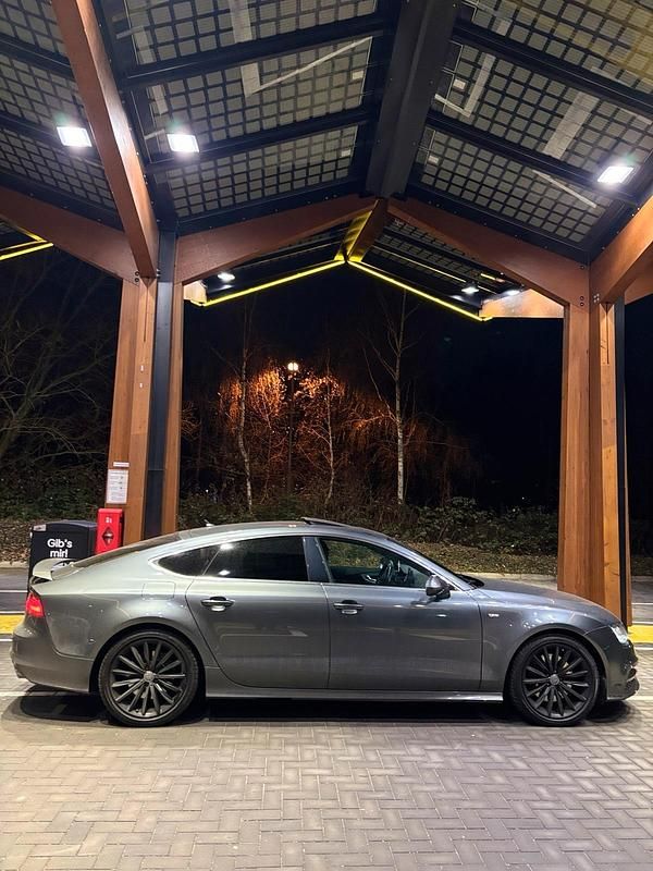 Gebraucht Audi A7 Comfort 245 PS (180 kW) 2012 Grau Kleinwagen