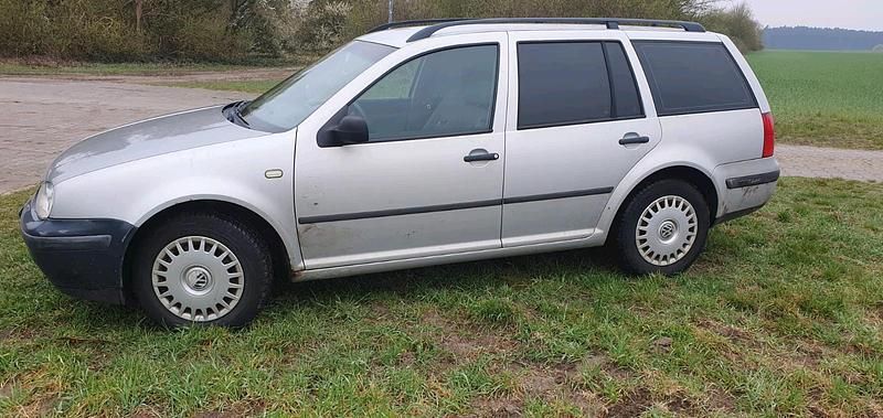 Gebraucht VW Golf IV 116 PS (85 kW) 2002 Silber Kombi