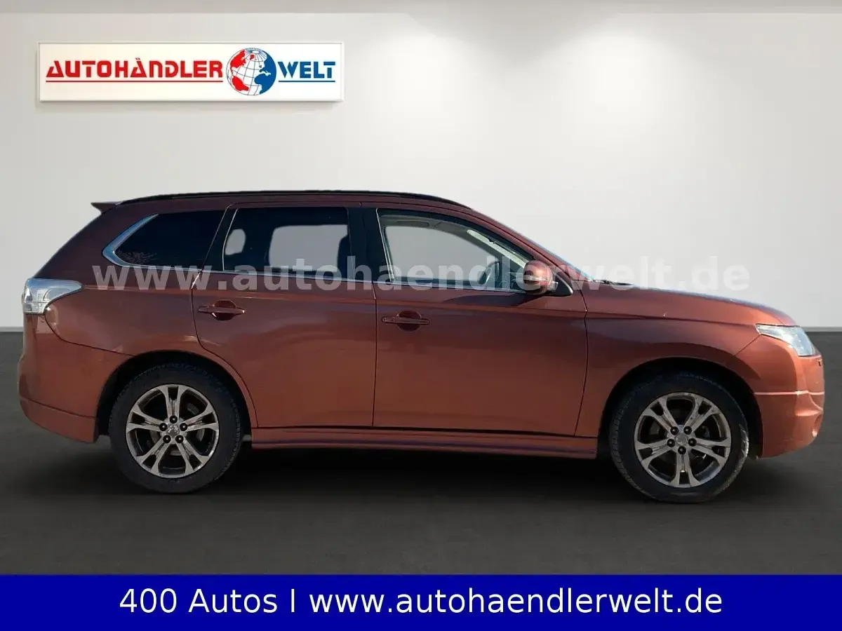 Gebraucht Mitsubishi Outlander Instyle 150 PS (110 kW) 2012 Braun SUV