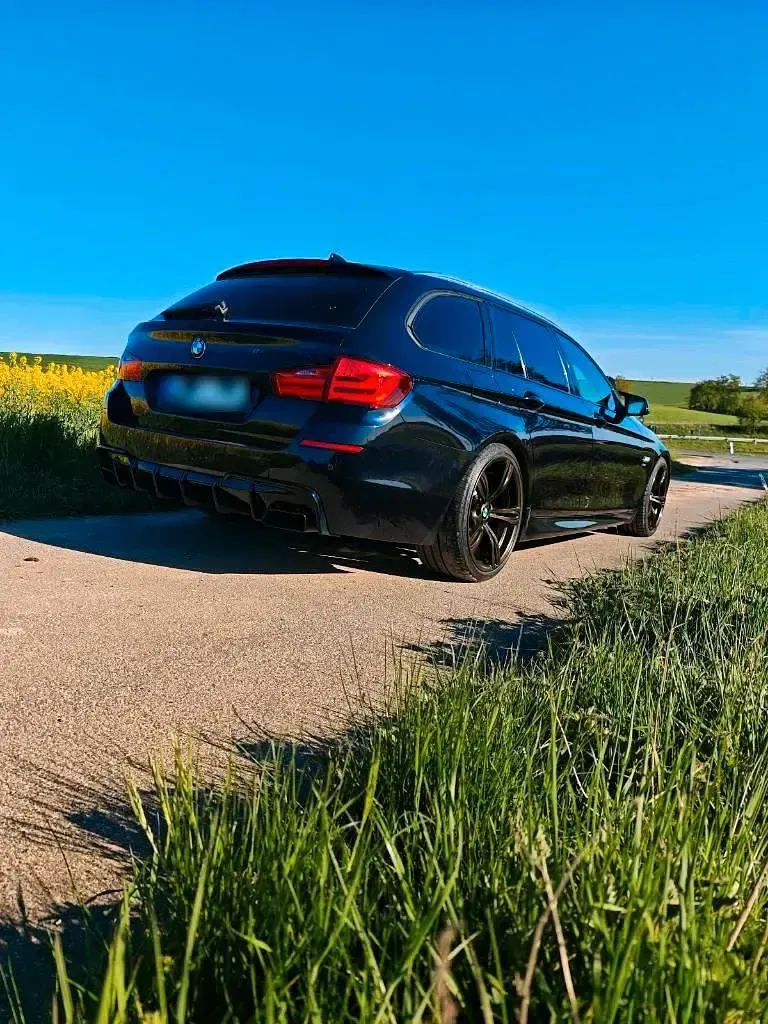 Gebraucht BMW 535 313 PS (230 kW) 2012 Blau Kombi