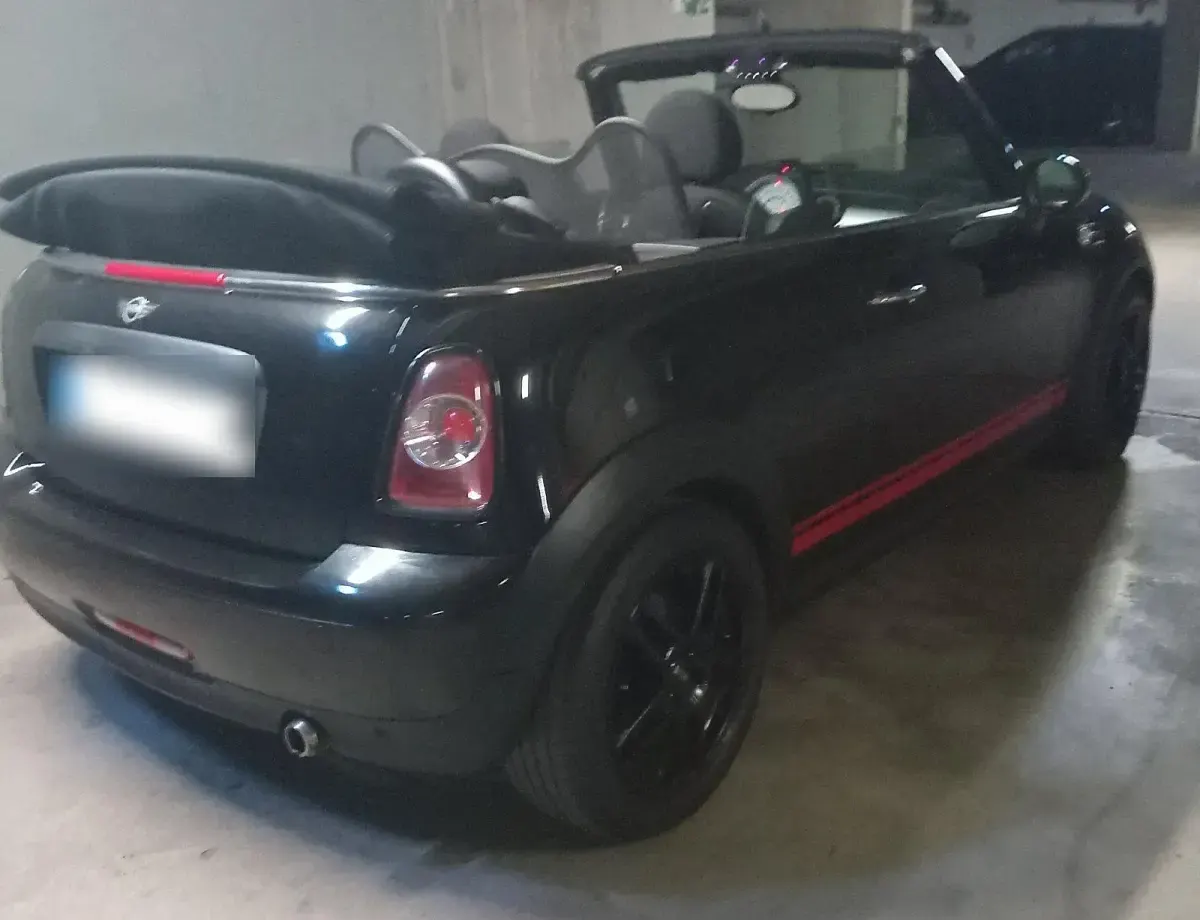 Gebraucht Mini Cooper Cabriolet 98 PS (72 kW) 2012 Schwarz Cabrio