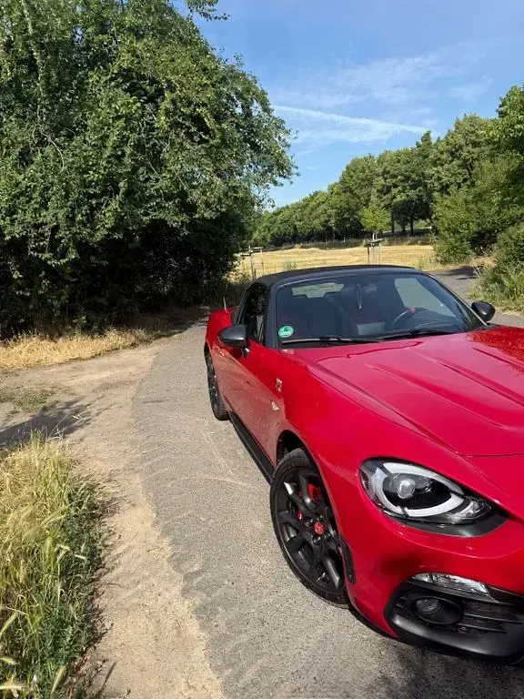 Gebraucht Abarth 124 Spider 170 PS (125 kW) 2016 Rot Cabrio