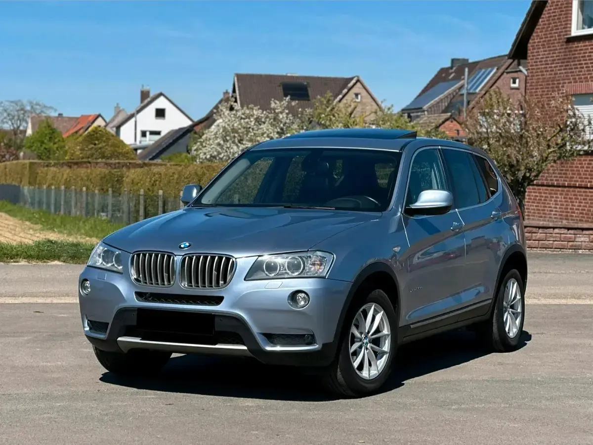 Gebraucht BMW X3 258 PS (189 kW) 2012 Blau SUV