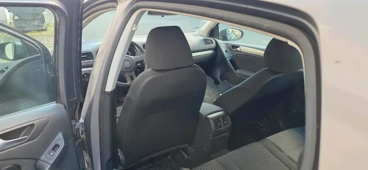 Gebraucht VW Golf VI 80 PS (58 kW) 2009 Grau Limousine