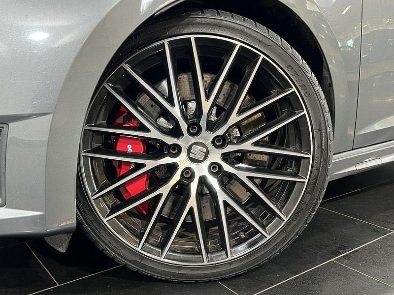 Second-hand Seat Leon CUPRA 280 CP (205 kW) 2015 Gri Coupe