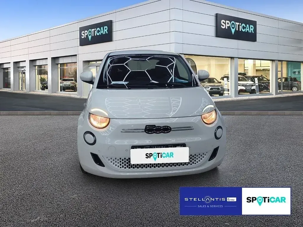 Gebraucht Fiat 500e 86 kW (118 PS) 2023 Weiß Limousine
