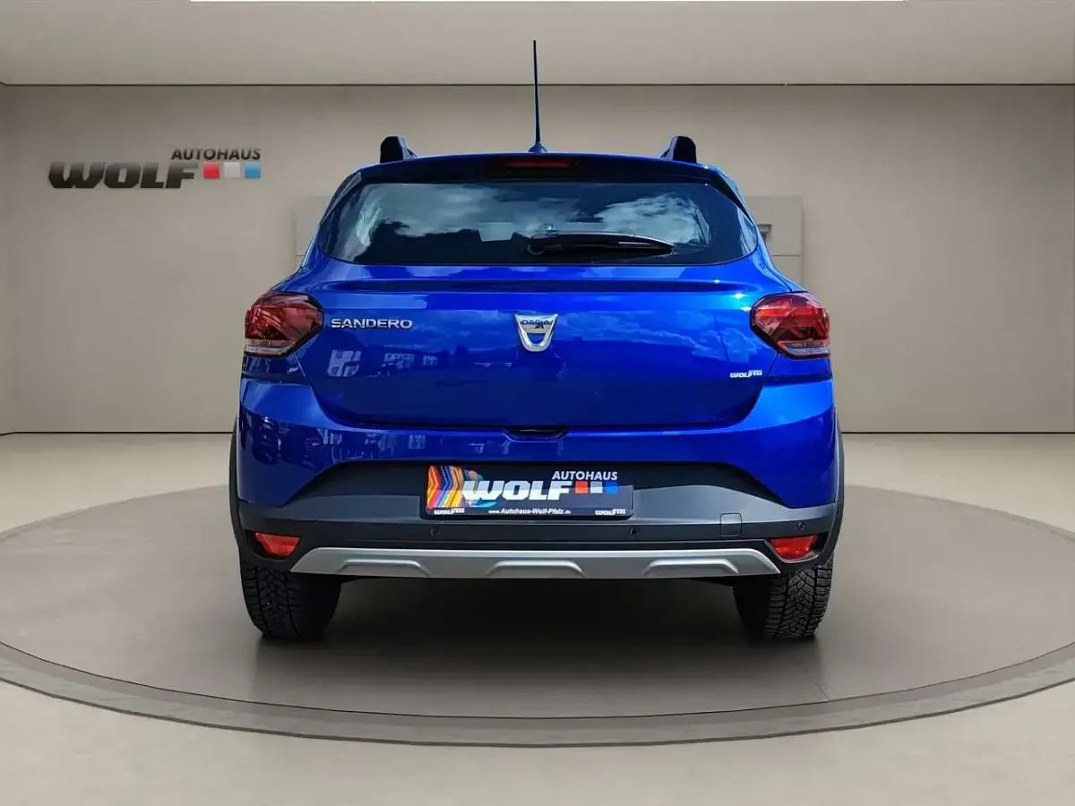 Gebraucht Dacia Sandero Comfort 91 PS (66 kW) 2022 Blau SUV