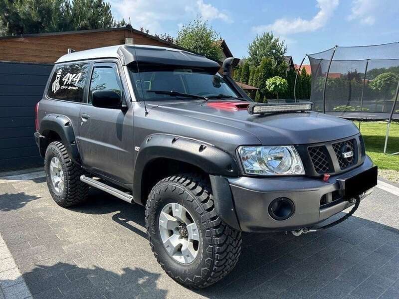 Grau Gebraucht 2006 Nissan Patrol Comfort SUV | 15.000 € (Superpreis) - Bild 1/4