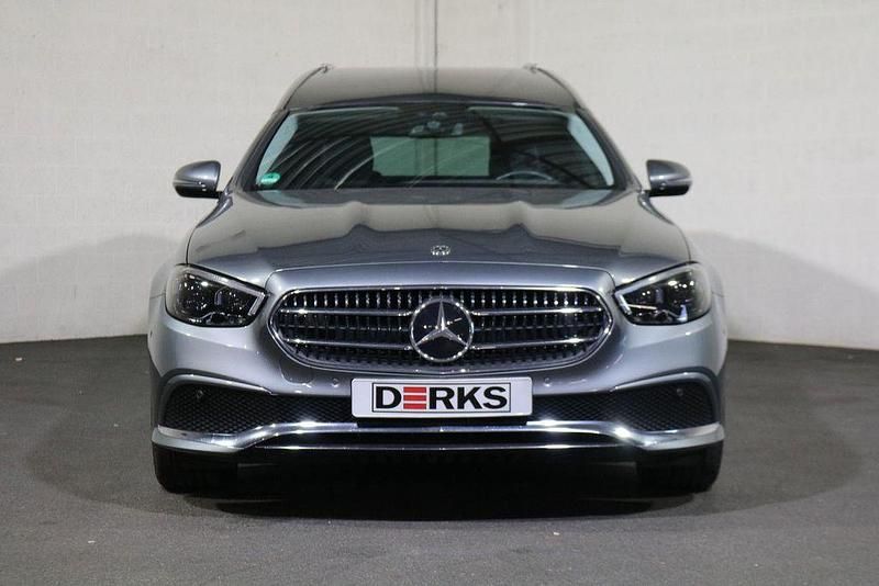 Gebraucht Mercedes E200 160 PS (117 kW) 2020 Grau