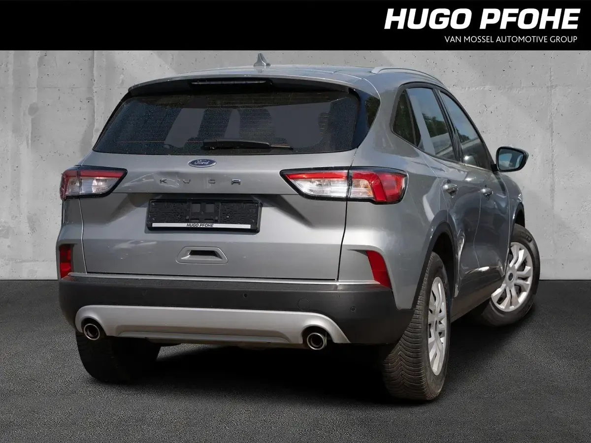 Gebraucht Ford Kuga Trend 120 PS (88 kW) 2022 Silber SUV