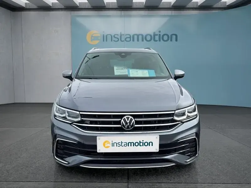 Gebraucht VW Tiguan 200 PS (147 kW) 2022 Grau SUV