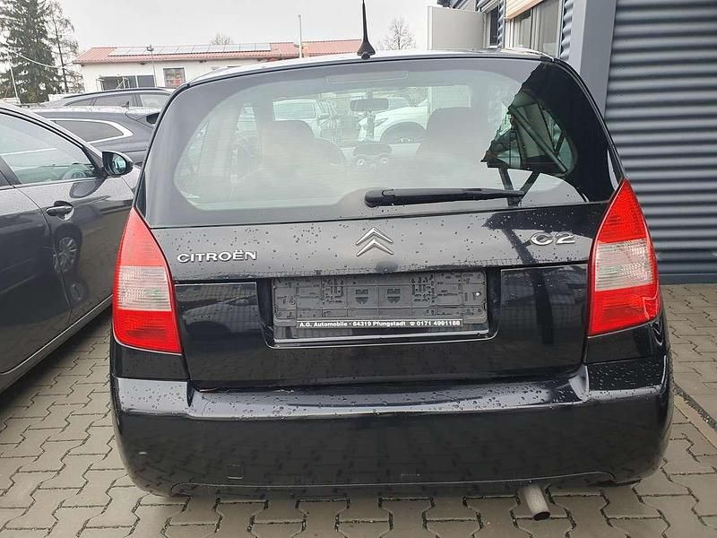 Gebraucht Citroën C2 60 PS (44 kW) 2004 Schwarz Kleinwagen