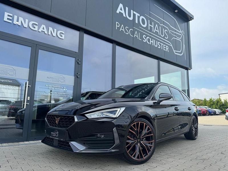 Mitternachtsschwarz Gebraucht 2023 Cupra Leon Kombi | 27.490 € (Guter Preis) - Bild 1/4