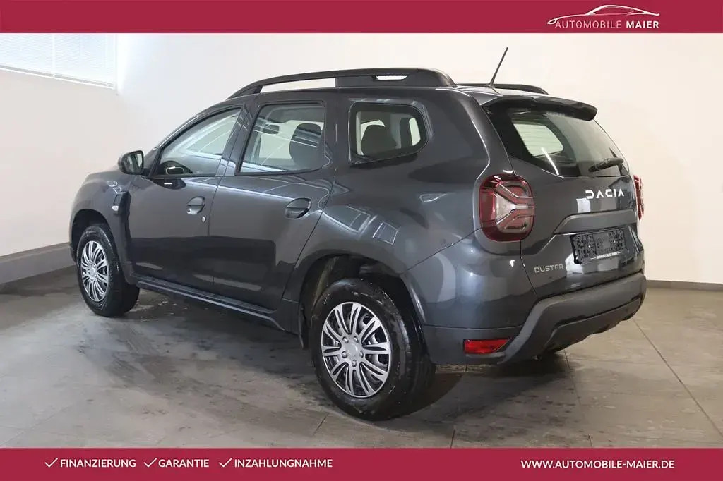 Używany Dacia Duster Acces 91 KM (66 kW) 2024 Szary SUV