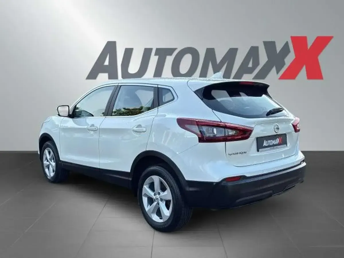 Gebraucht Nissan Qashqai Shiro 140 PS (102 kW) 2021 Weiß SUV
