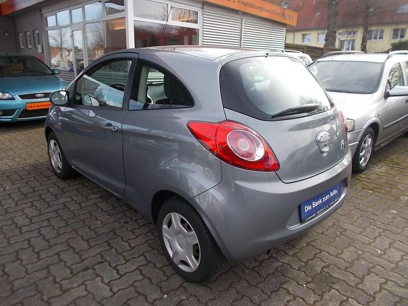 Gebraucht Ford Ka Trend 69 PS (50 kW) 2011 Grau Kleinwagen