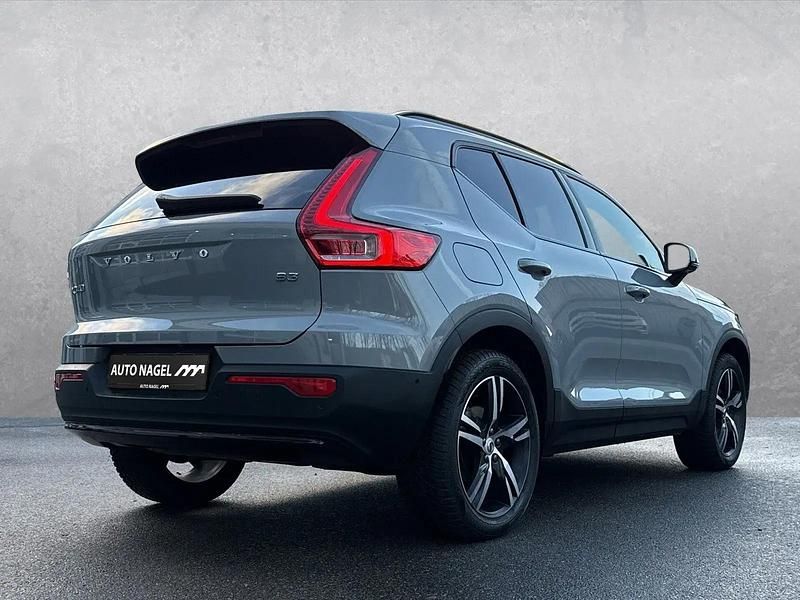Second-hand Volvo XC40 Ultra 163 CP (119 kW) 2025 Gri SUV