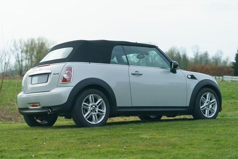 Usado Mini Cooper 122 HP (89 kW) 2011 Prateado Citadino