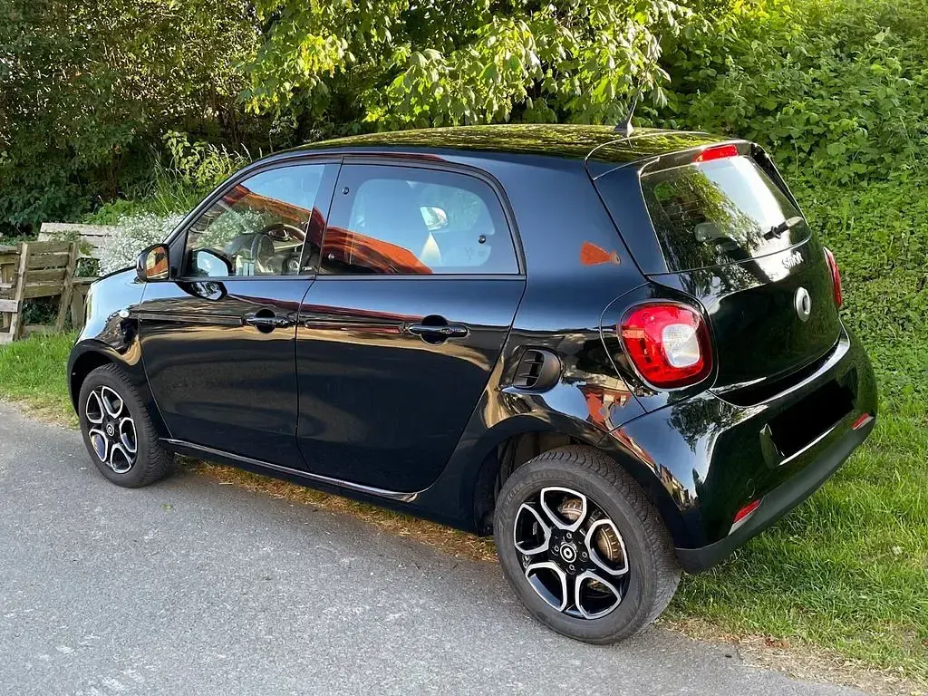 Gebraucht Smart ForFour Prime 71 PS (52 kW) 2015 Schwarz Kleinwagen