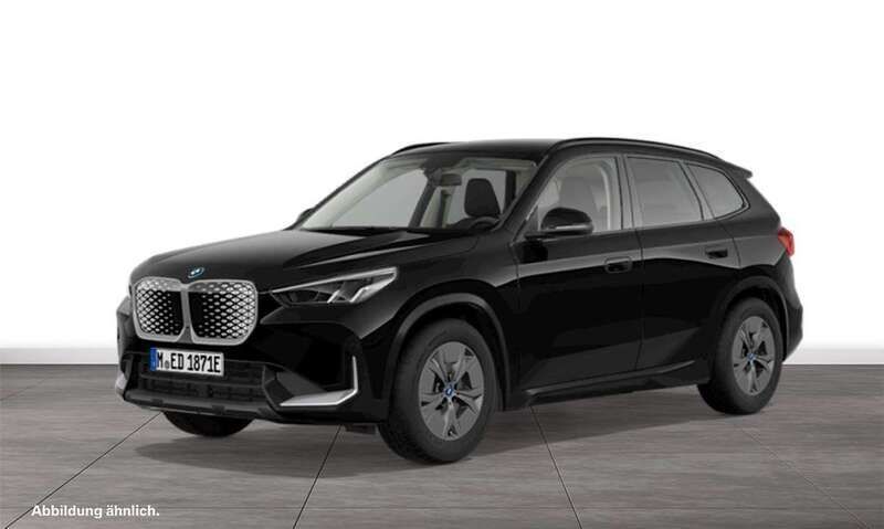Schwarz uni Neu 2025 BMW iX1 SUV | 46.524 € (Superpreis) - Bild 1/4