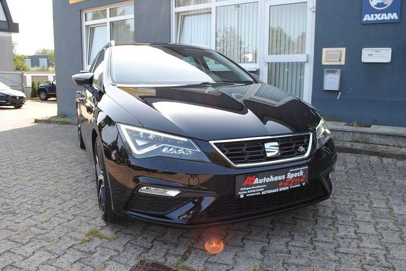 Schwarz Gebraucht 2019 Seat Leon ST FR Kombi | 19.990 € (Etwas zu teuer) - Bild 1/4