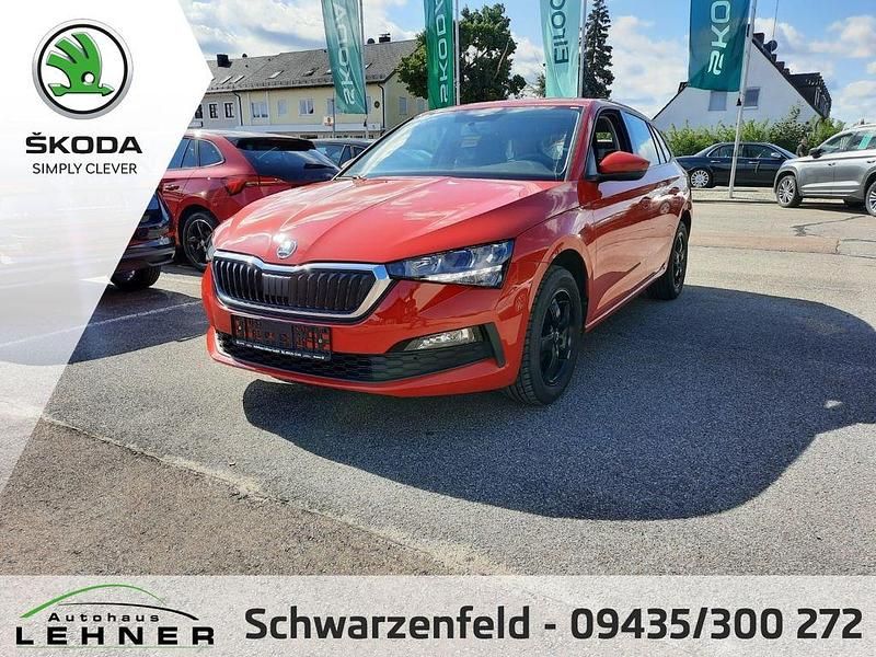 Rot Gebraucht 2019 Skoda Scala Cool Plus Kleinwagen | 13.990 € (Fairer Preis) - Bild 1/4