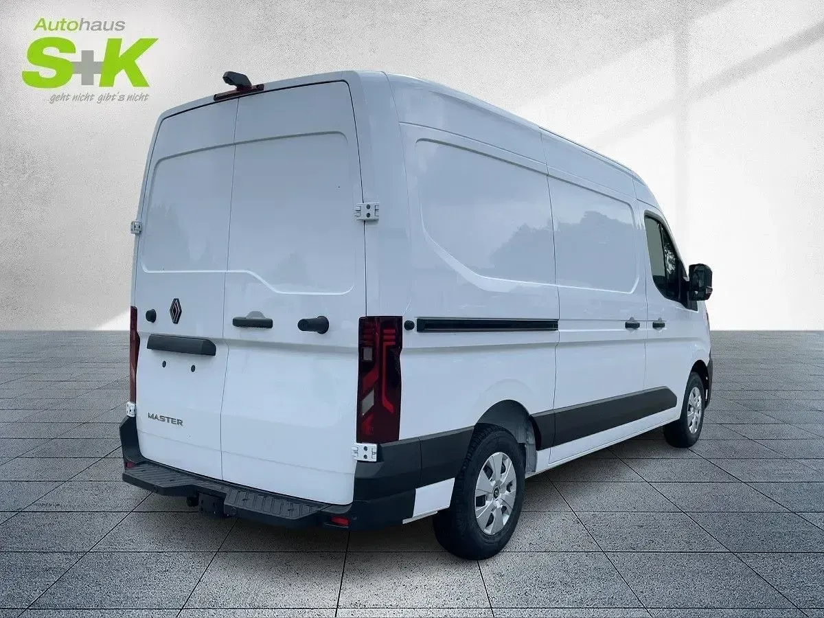 Neu Renault Master 131 PS (96 kW) 2026 Mineralweiß (weiß) Van / Kleinbus