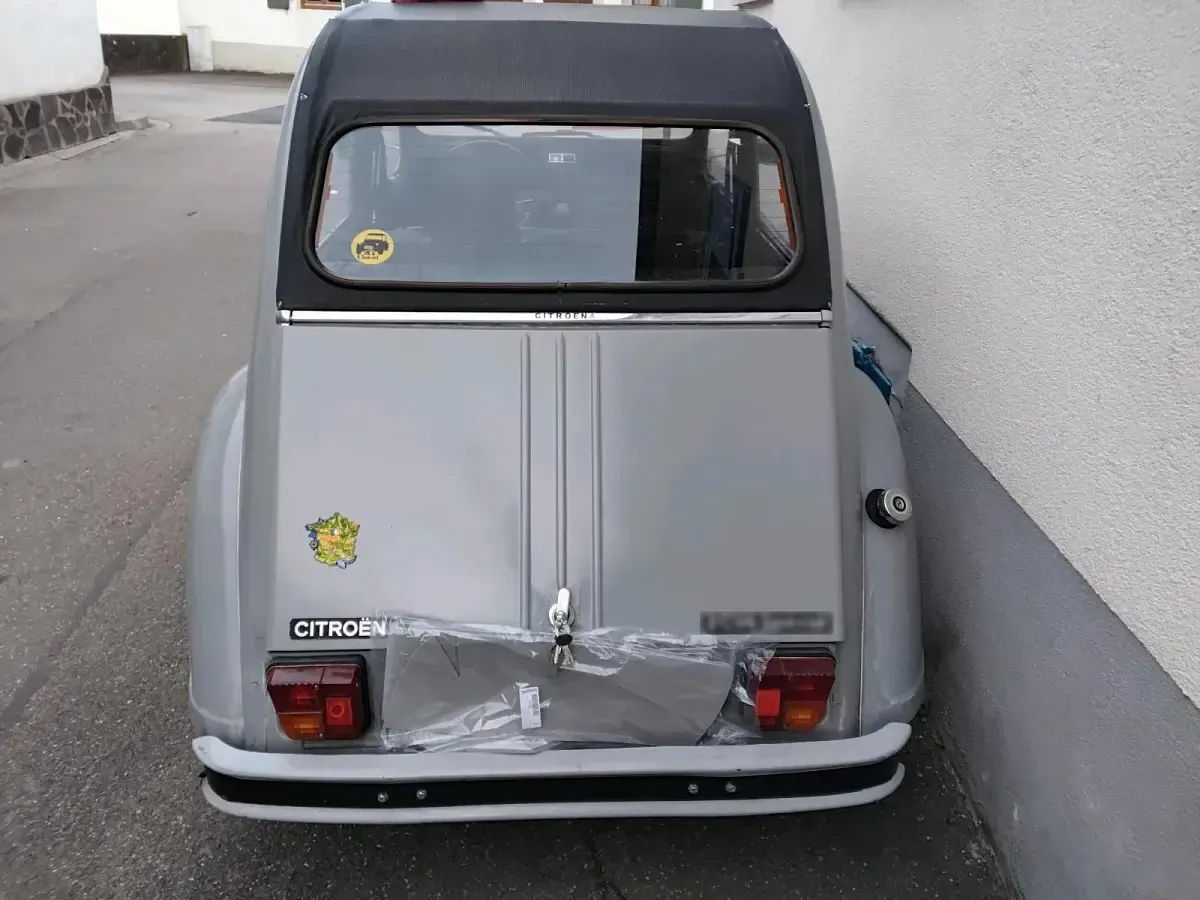 Gebraucht Citroën 2CV 29 PS (21 kW) 1981 Grau Limousine